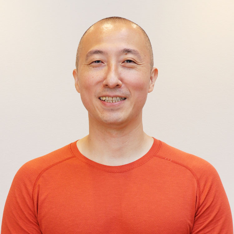 トレーナー宮原崇 写真